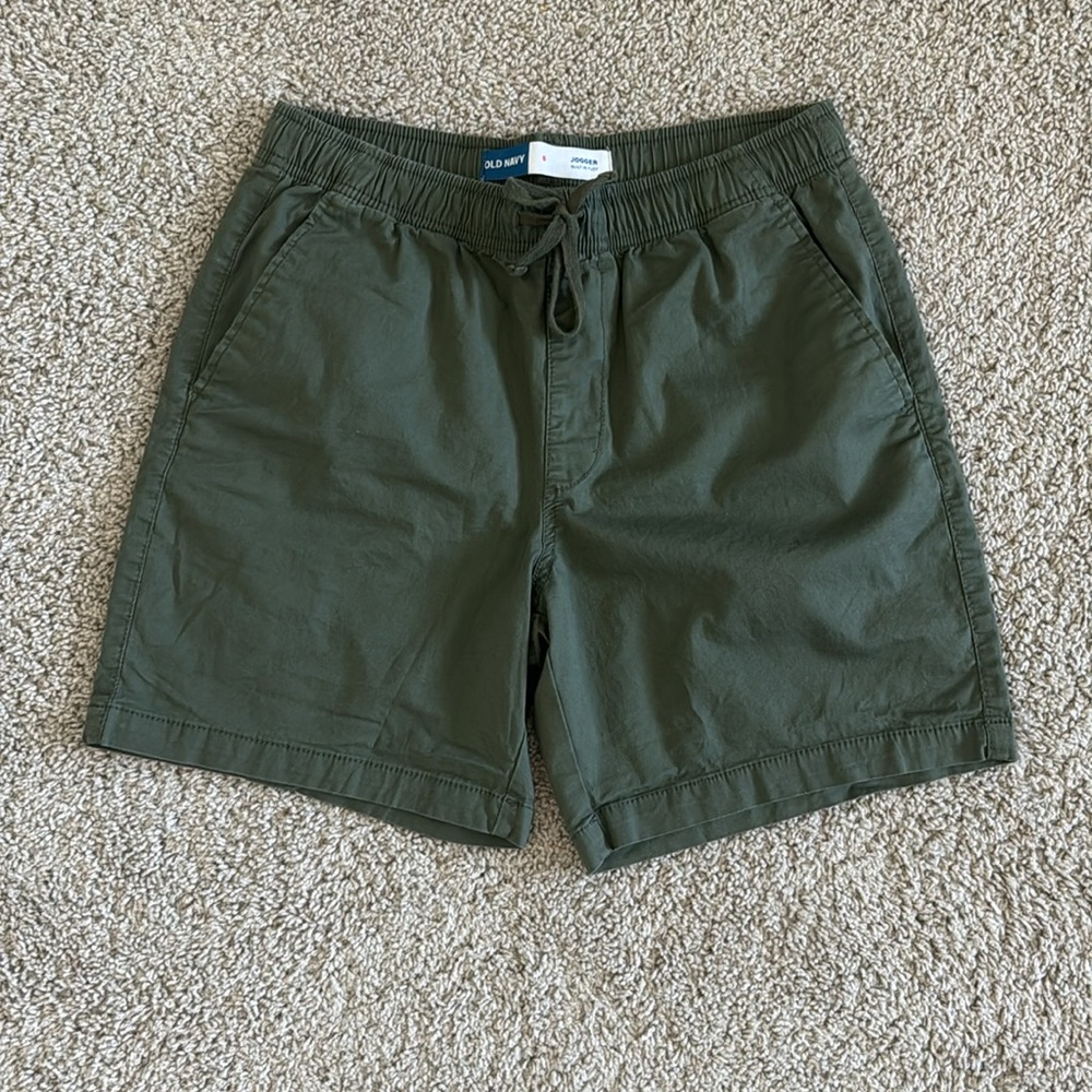 Mens Old Navy Jogger Shorts, Size Small, Olive Green
